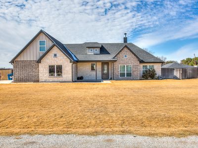 211 Calypso Ln