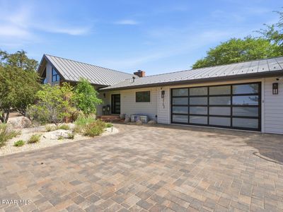 2193 W Post Oak Dr