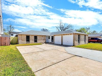 231 Andorra Ln