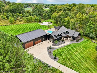 2245 Thoroughbred Dr