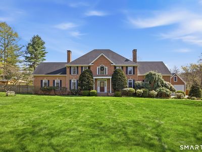 16 Robin Hood Lane