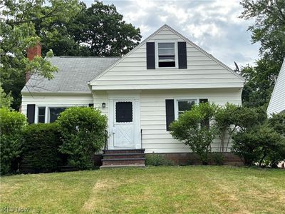 1819 Maywood Rd