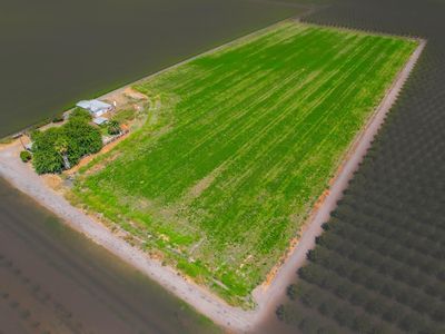 18264 Grandville Ave