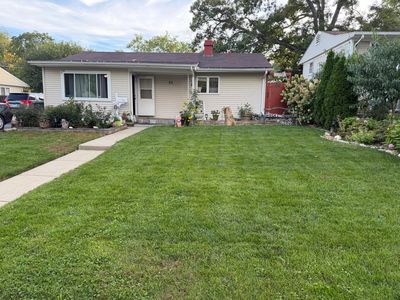 25 Meadowlark Ln