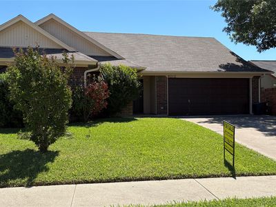 8212 Willis Ln
