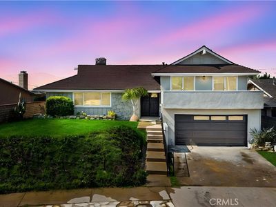 1501 E Maplegrove St