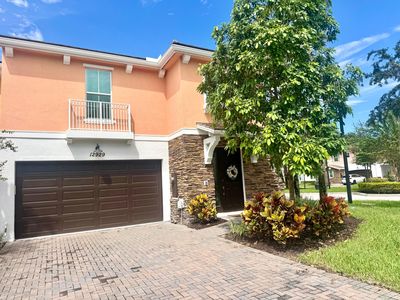 12929 Trevi Isle Drive