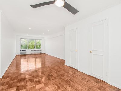 10 Old Mamaroneck Road #4D