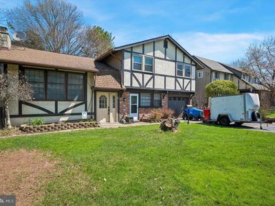 891 Ivyland Rd