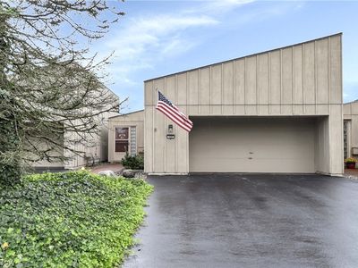 668 Sonora Ct