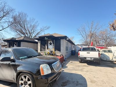 4939 Alton Ave