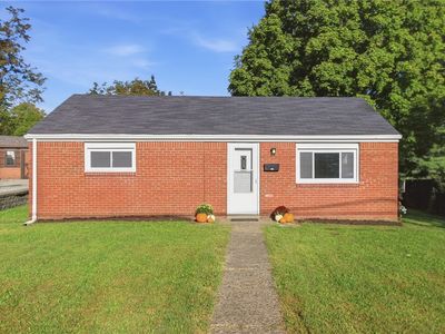 733 Memory Ln