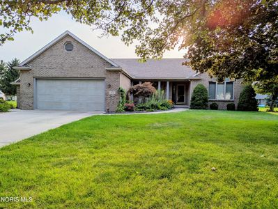 317 N Pointe Dr
