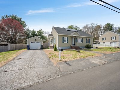 34 Bouchard Ave