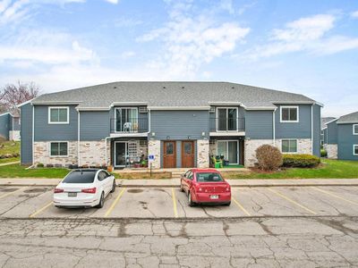 1404 Whispering Pines Way