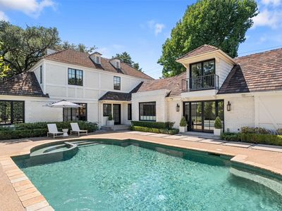 5300 Waneta Dr