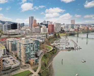 1930 S River Dr Unit W606