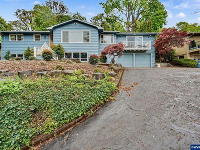 3270 Azalea Dr S