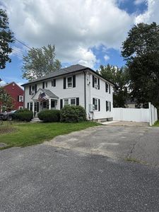 19 Pocasset Ave