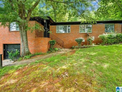 8961 Glendale Dr