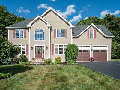 18 Boundary Stone Rd