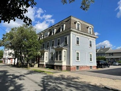 358 Carpenter St APT 9