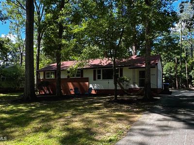 303 Hickory Dr