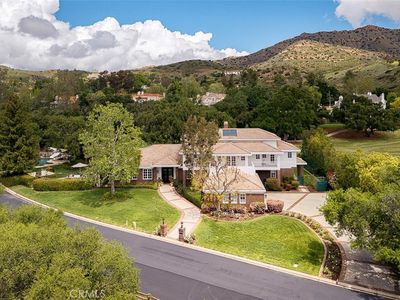 5135 Island Forest Pl