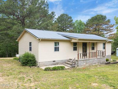 2827 Chapel Hill Rd