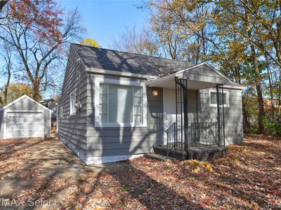 2429 Lincoln Manor Dr