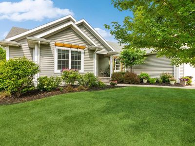 742 North Andria DRIVE