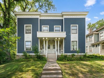 187 Island Ave E