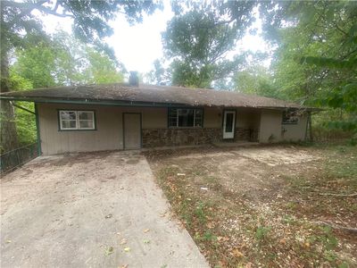 4 Johnson Ln