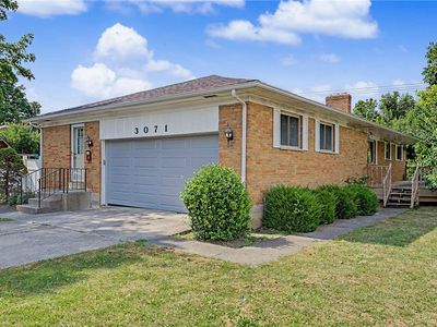 3071 Vale Dr