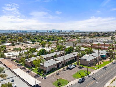 1901 E MISSOURI Avenue #207