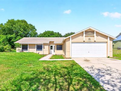 745 Mentmore Cir