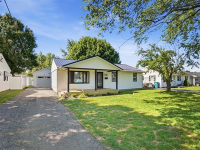 1219 Vanderbilt Dr