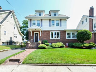 76 Poplar St