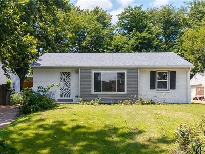 145 Chateau Dr