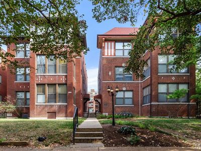 5653 Waterman Blvd #3N