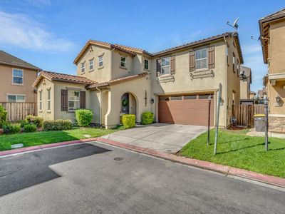 17125 Laurel Oak Ln