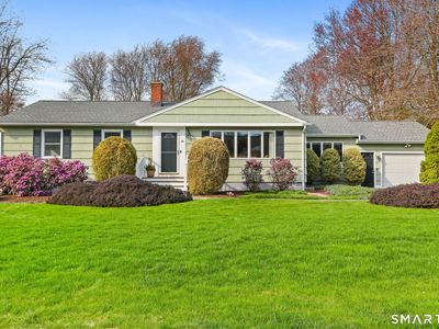 36 Lillian Drive