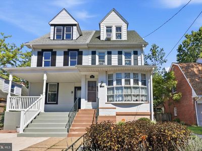 55 E Essex Ave