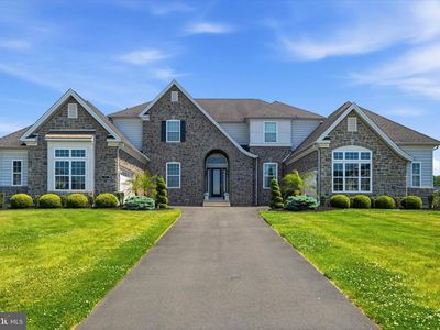 4 Shady Pines Dr