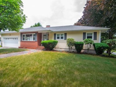 10 Magnolia Rd