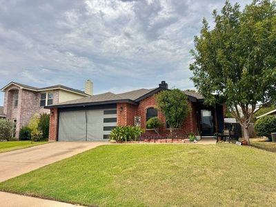 5213 Prestwick Dr