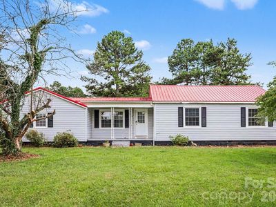 114 Whitman Cir