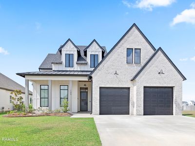 105 Queen Palm Cir