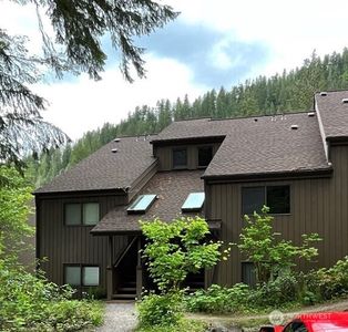 10500 Mt Baker Highway #1003