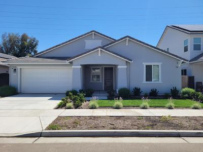 2114 N Laverne Ave